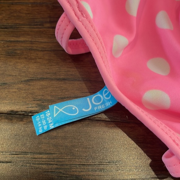 Joe Fresh bathing suit - Picture 3 of 3